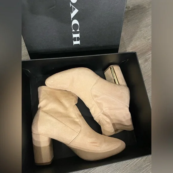 Coach margot suede bootie - Picture 3 of 13
